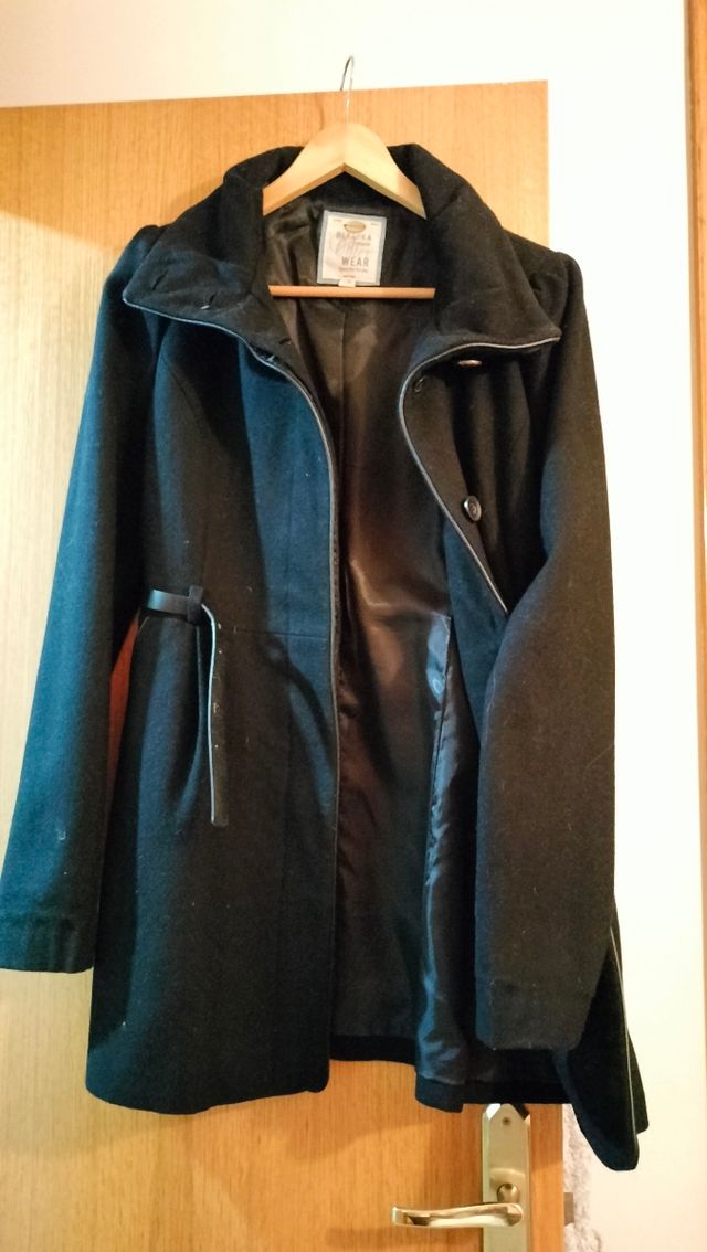 Abrigo de paño Bershka