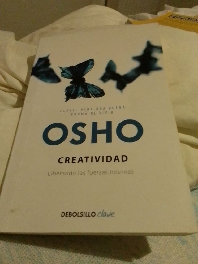Creatividad (Claves para una nueva forma de vivir): Liberando las fuerzas internas (Spanish Edition)