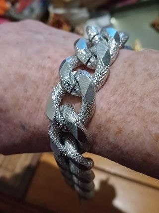 PULSERA DE ESLABONES BRILLANTES UNIDOS