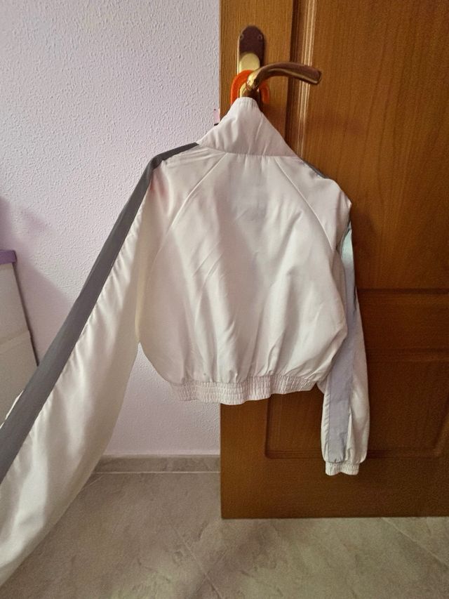 Chaqueta blanca