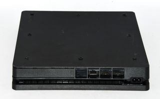 CONSOLA PS4 SLIM 500GB