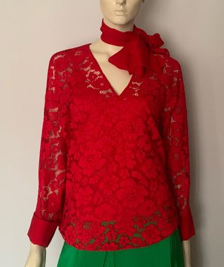 Blusa encaje Carolina Herrera
