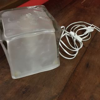 Lampada da tavolo Iviken IKEA