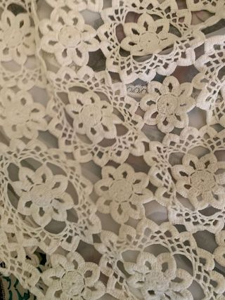 Colcha de ganchillo hecha a mano