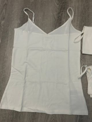 Camiseta Interior Ajustada de Punto con Cuello de