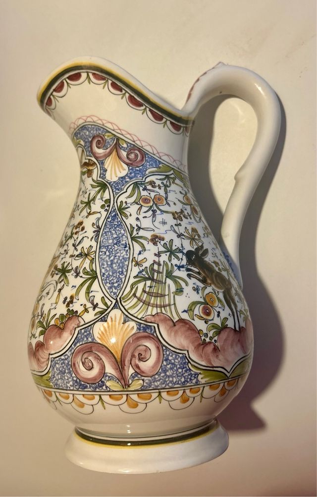 JUEGO AGUAMANIL COMPUESTO POR JARRA Y JOFAINA