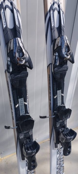 Skis