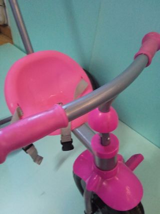 Triciclo de niña