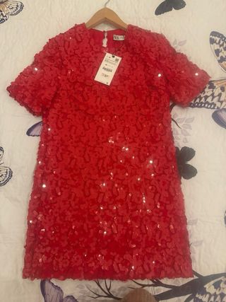 Vestido flores de lentejuelas rojo Zara