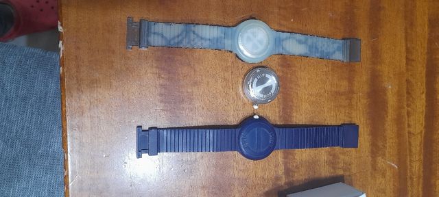 Orologi e orecchino Hip Hop 