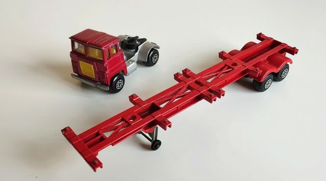 MATCHBOX SCAMMELL TRACTOR 1973