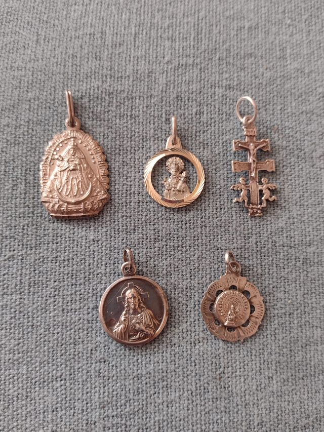 estampitas, cruz Caravaca, medallas