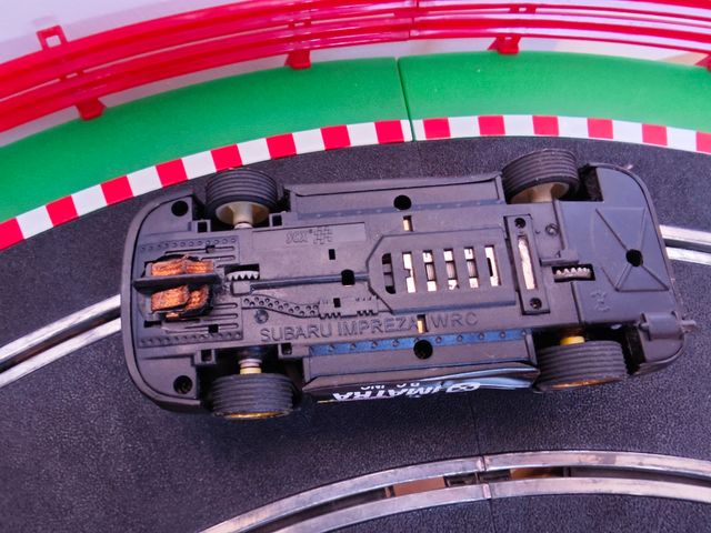 Scalextric Subaru Impreza tecnitoys