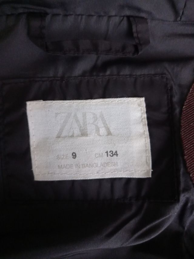 Chamarra negra de Zara kids