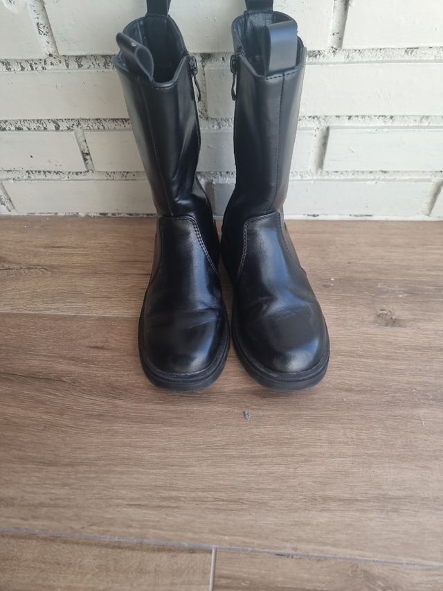 Botas niña o niño talla 32