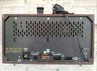 Antigua Radio de Válvulas Philips B3W22A
