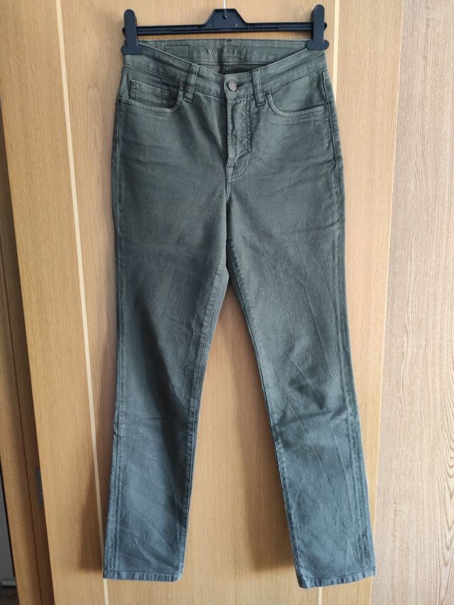 Pantalones S.O.S vaqueros verdes