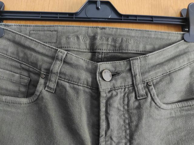 Pantalones S.O.S vaqueros verdes