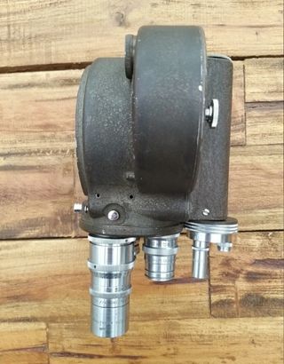 Antigua cámara de cine Bell & howell Filmo 70 D DL