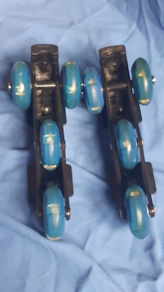 Mustang Roller Skate