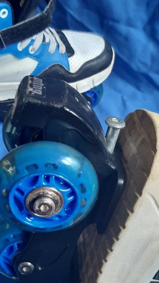 Mustang Roller Skate