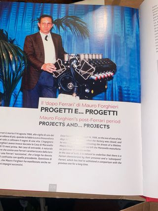Libro da collezione sulla ferrari