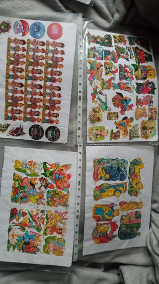 Cromos y pegatinas antiguas pegadas años 90