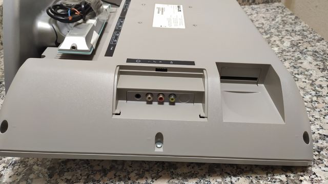 Monitor 20 pulgadas VGA Basic Line