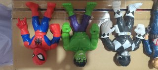 Muñecos varios