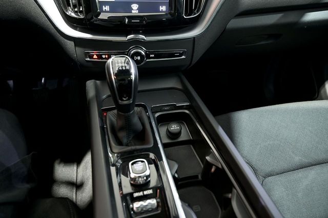 Volvo XC60   2.0 D3 Business Plus 