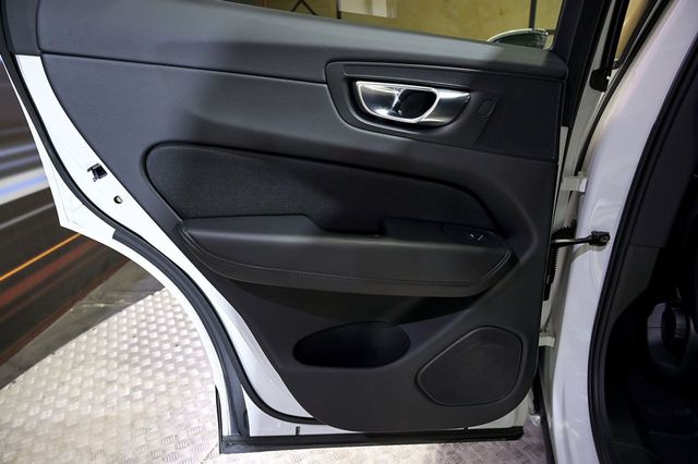 Volvo XC60   2.0 D3 Business Plus 