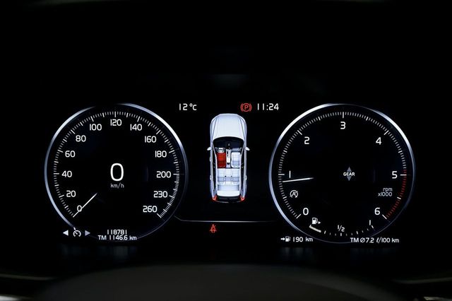 Volvo XC60   2.0 D3 Business Plus 