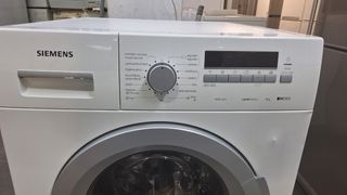 Lavadora SIEMENS 8KG 63L CARGA frontal 