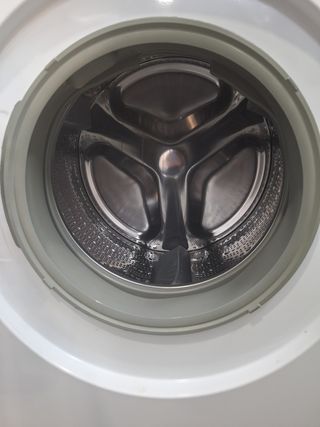 Lavadora SIEMENS 8KG 63L CARGA frontal 