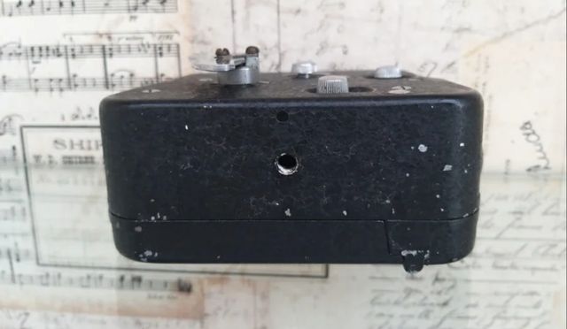 Antigua Cámara Cine Pathescope H 9,5mm  1937    