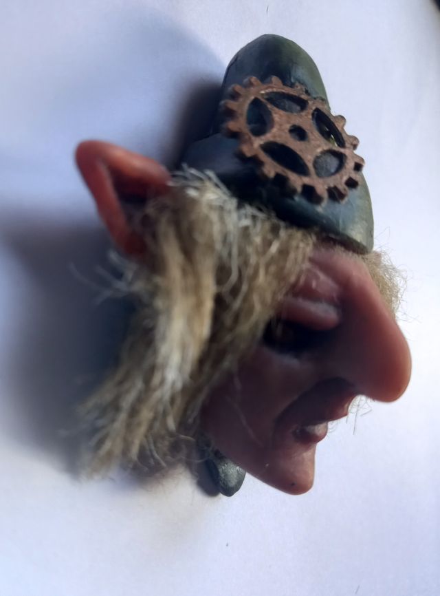 Broche brownie spiderwick