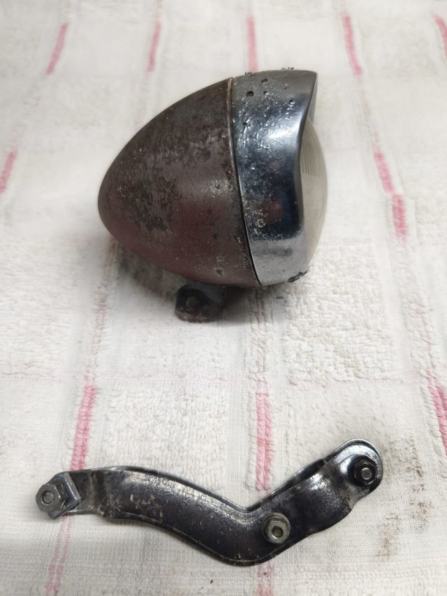 Faro antiguo bicicleta 