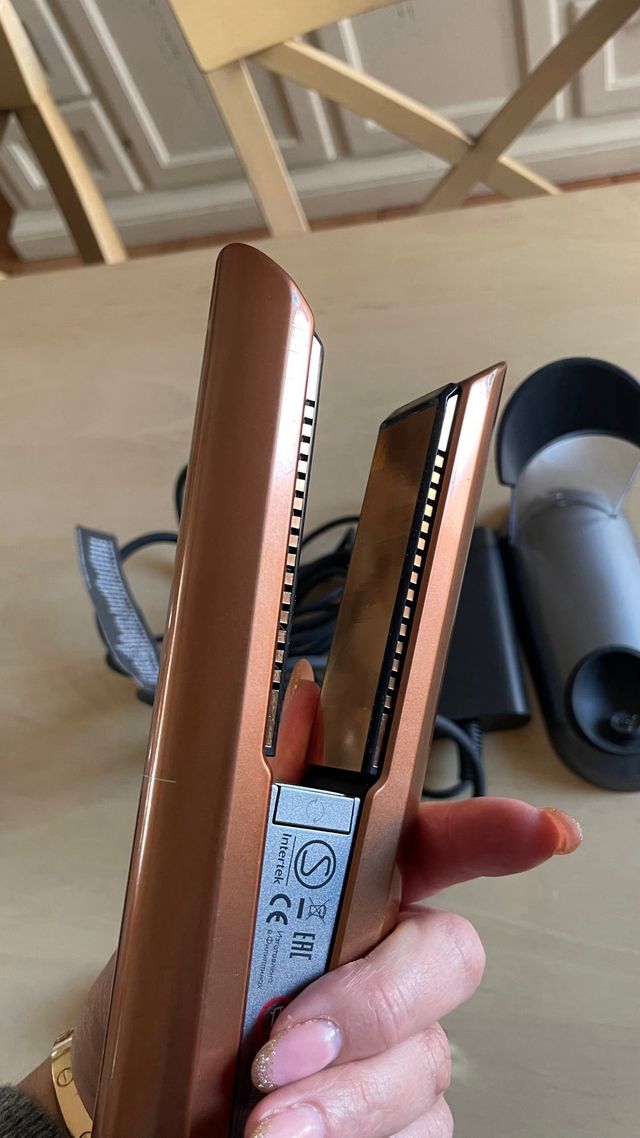 Dyson corrale plancha