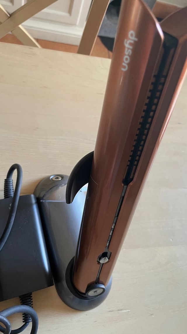 Dyson corrale plancha