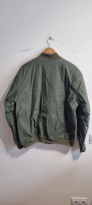 Cazadora bomber Nike