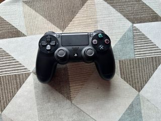 Mando PS4 con funda