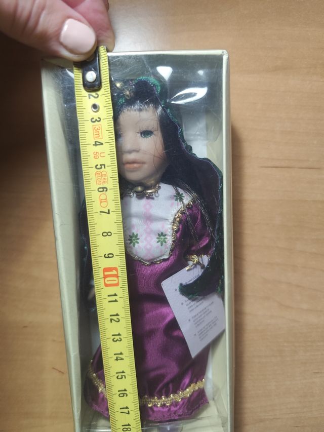 Muñeca Porcelana. Nueva.