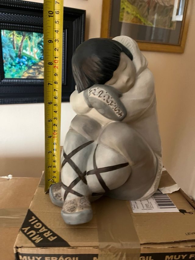 Niño esquimal blanco de Lladró