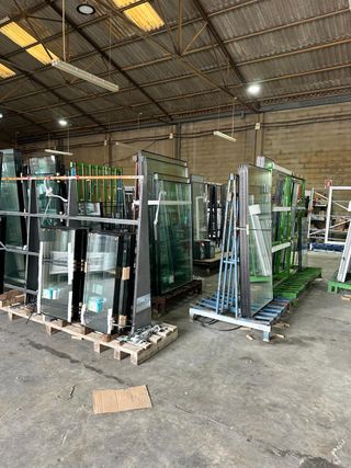 Ventana PVC color NOGAL