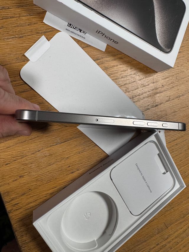 LIQUIDACION DE STOCK! iPhone 15 Pro Max 256