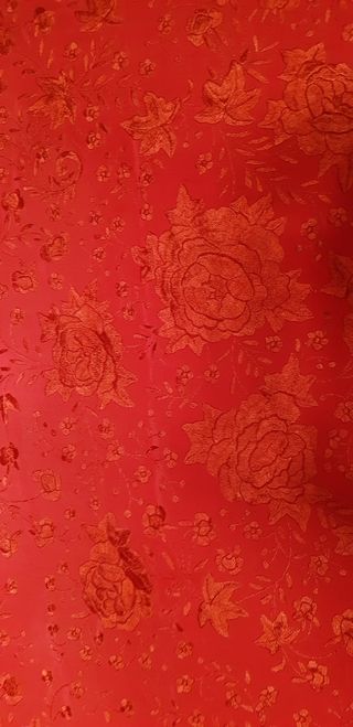 Mantón de manila rojo guinda