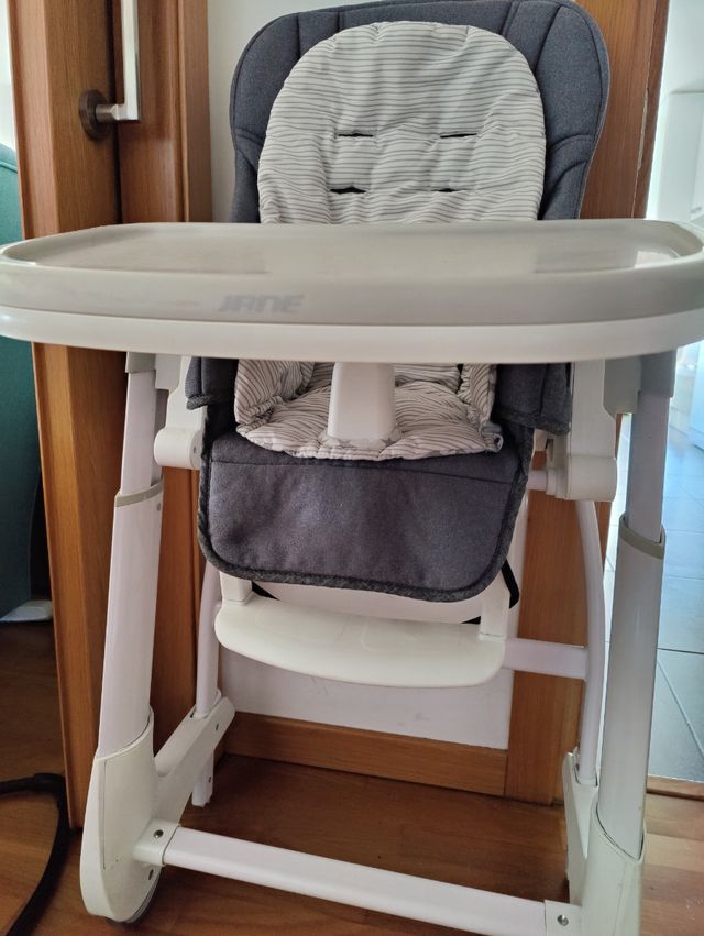 Trona evolutiva Jané