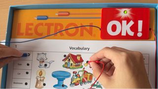 Juego “Electron” Aprende Inglés