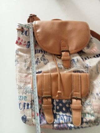 Mochila tela y cuero 