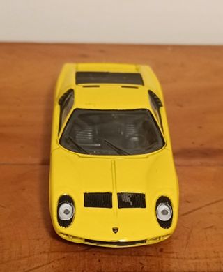 Lamborghini Miura 